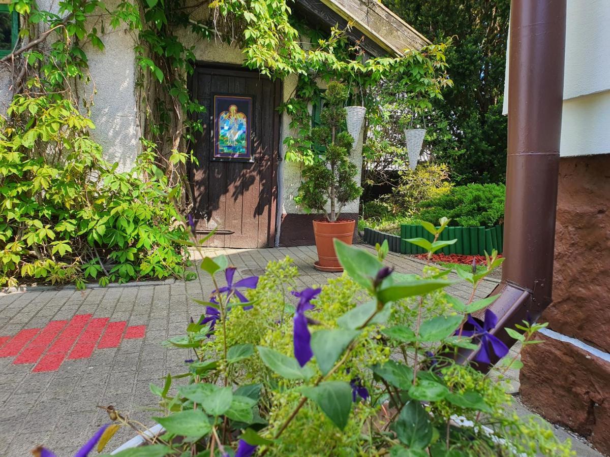 Pokoje U Gosi Węgorzewo Exterior foto
